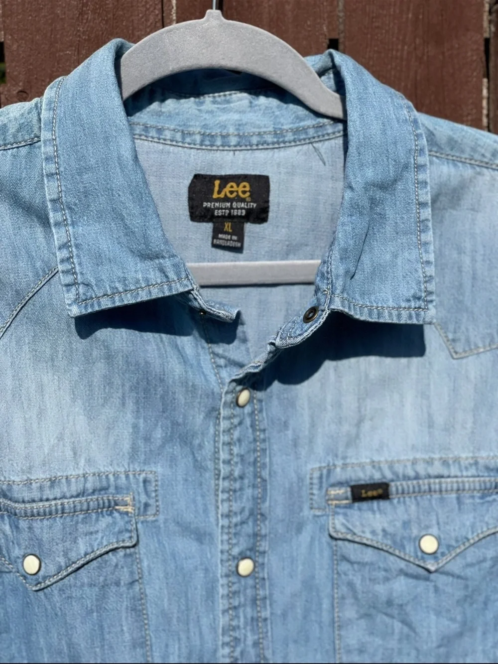 Lee Light Blue Denim Western Button-Up Shirt country cowboy